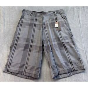 NEW Swiss Cross Shorts Gray Plaid Mens 38 x 12 Flat Front Pockets Casual Long